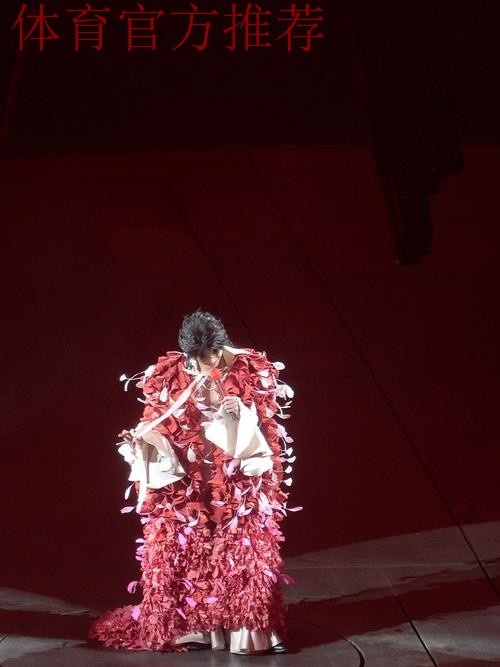 贾秀全:玫瑰绽放需要几代人努力,我一个人完成不了拼图 贾秀全:玫瑰绽放需要几代人努力,我一个人完成不了拼图